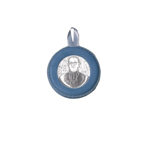 Sopraculla Azzurro in Pelle Tondo con Placca in Argento con Papa Francesco