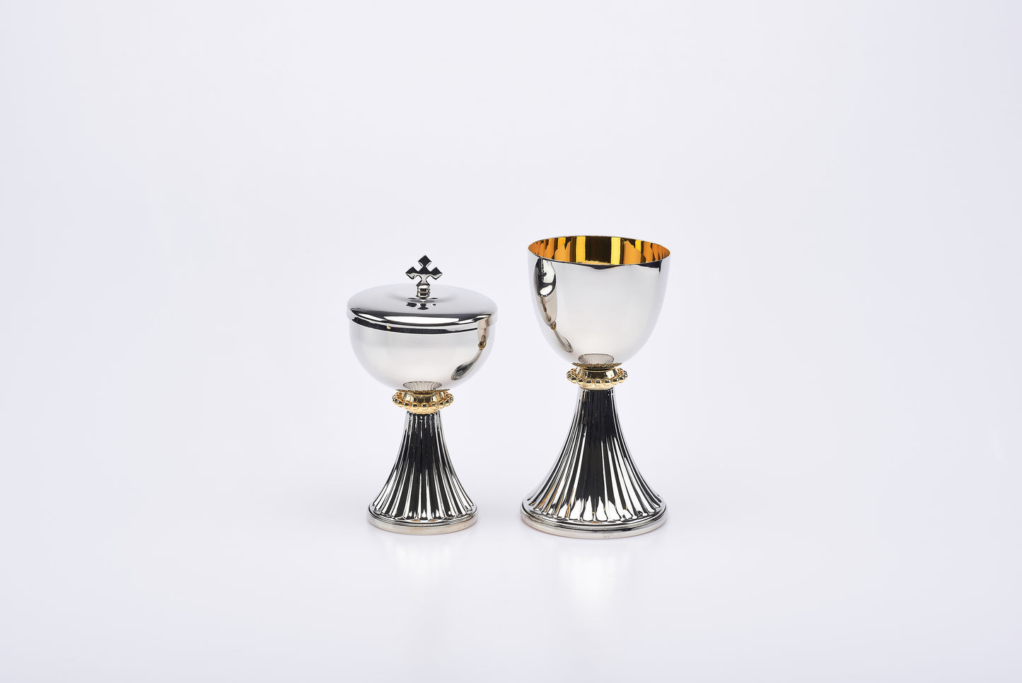Calice e Pisside in Ottone Nichelato