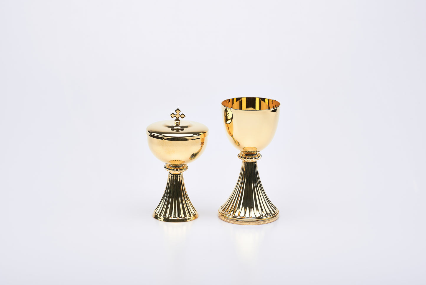 Calice e Pisside in Ottone Dorato