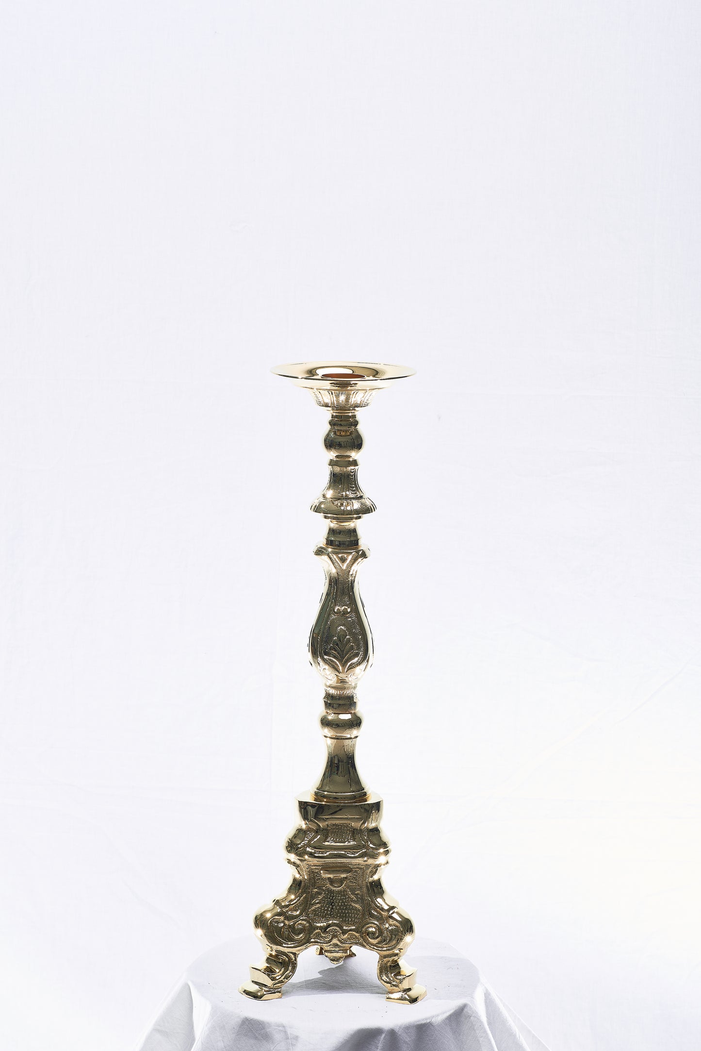 Candeliere da Altare in Ottone Dorato Altezza 60 centimetri