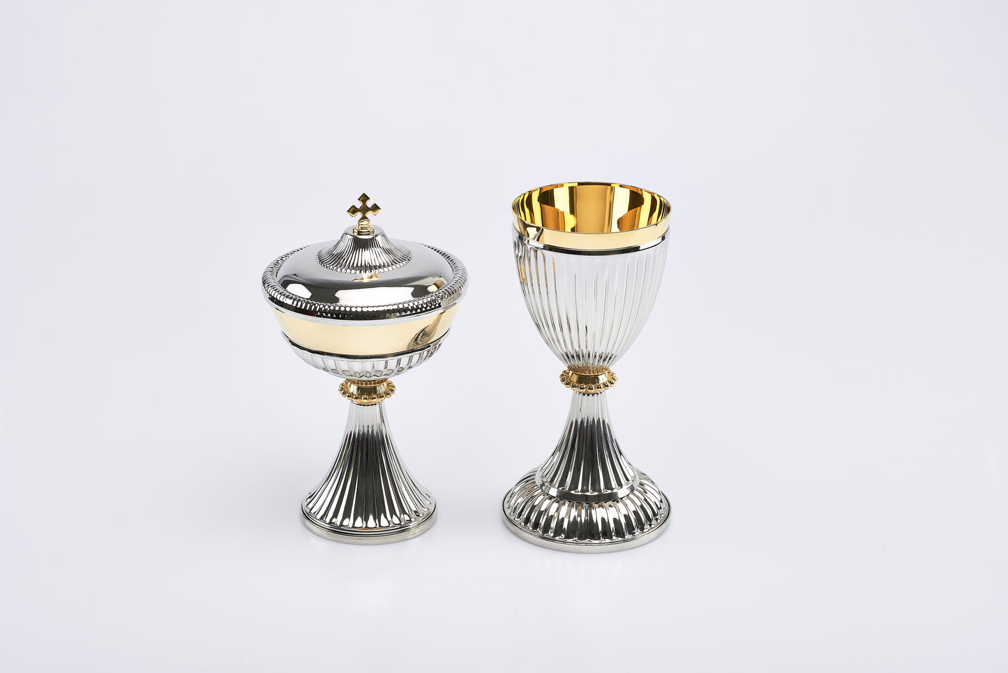 Calice e Pisside in Ottone Nichelato
