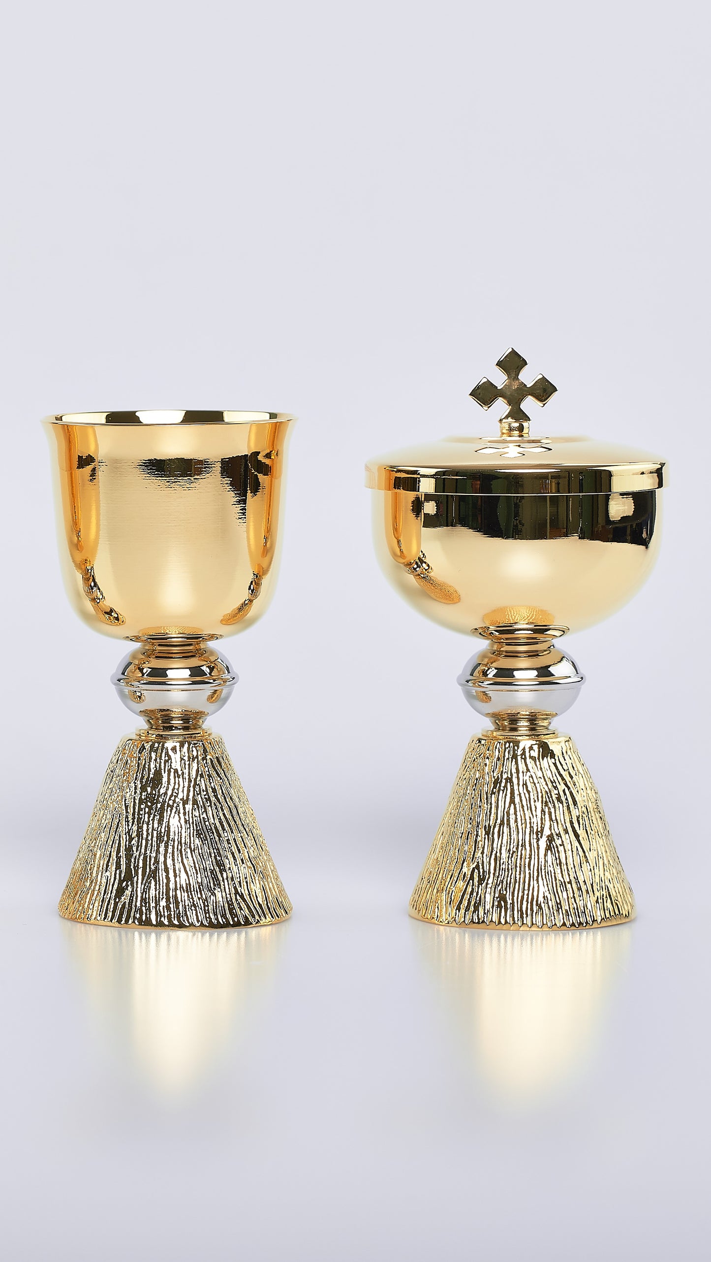 Calice e Pisside in Ottone Dorato