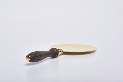 Patena con Manico in Legno