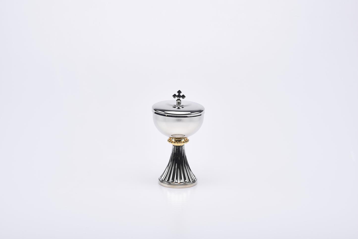 Pisside in Ottone Nichelato Coppa Dorata Altezza 15,5 Centimetri
