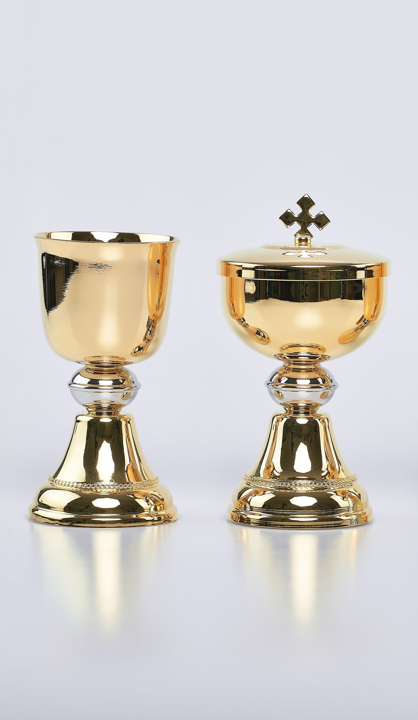 Calice e Pisside in Ottone Dorato