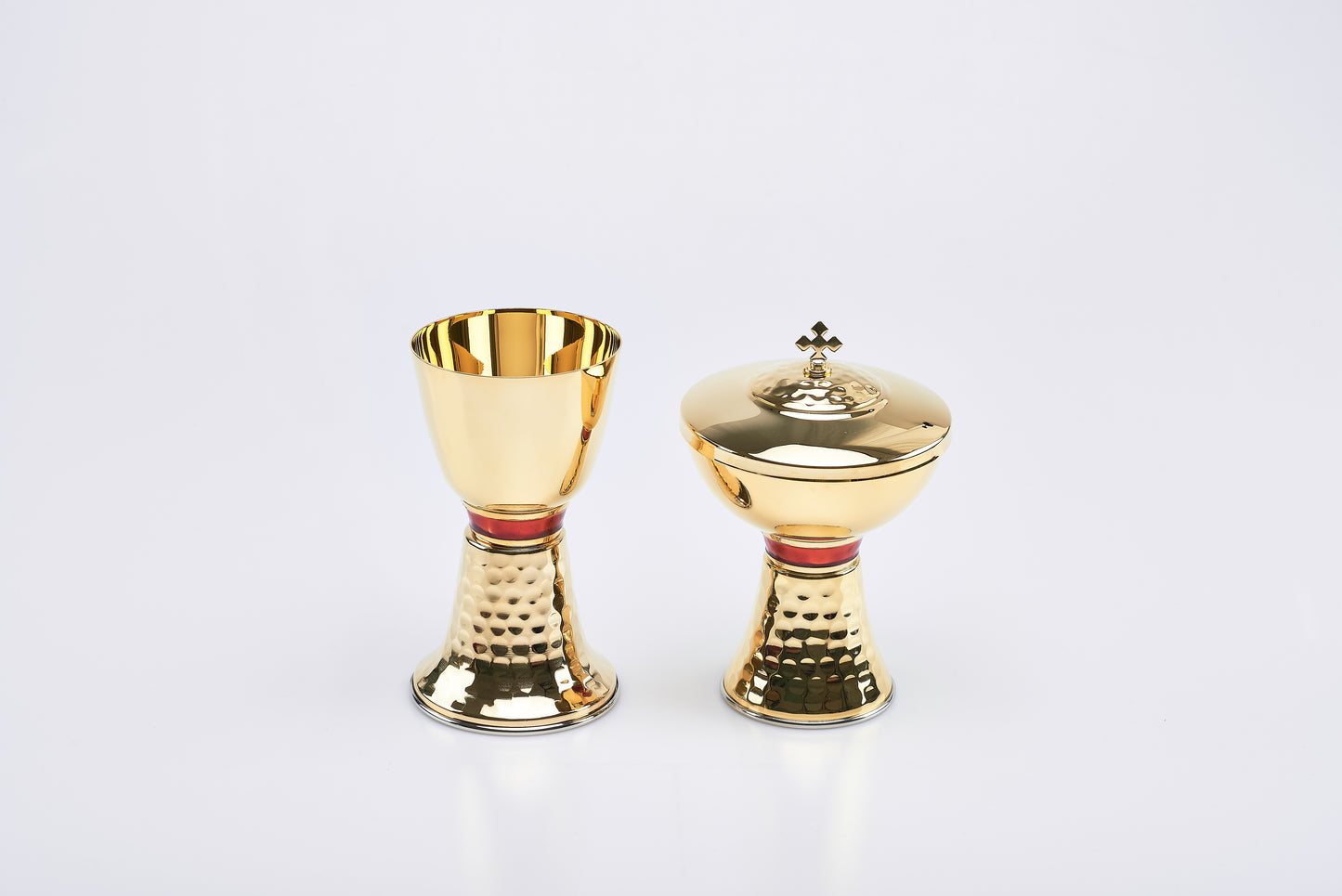 Calice e Pisside in Ottone Dorato