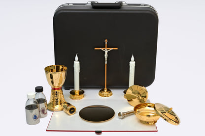 Set da Messa Completo con Valigetta 35x46x14 Centimetri
